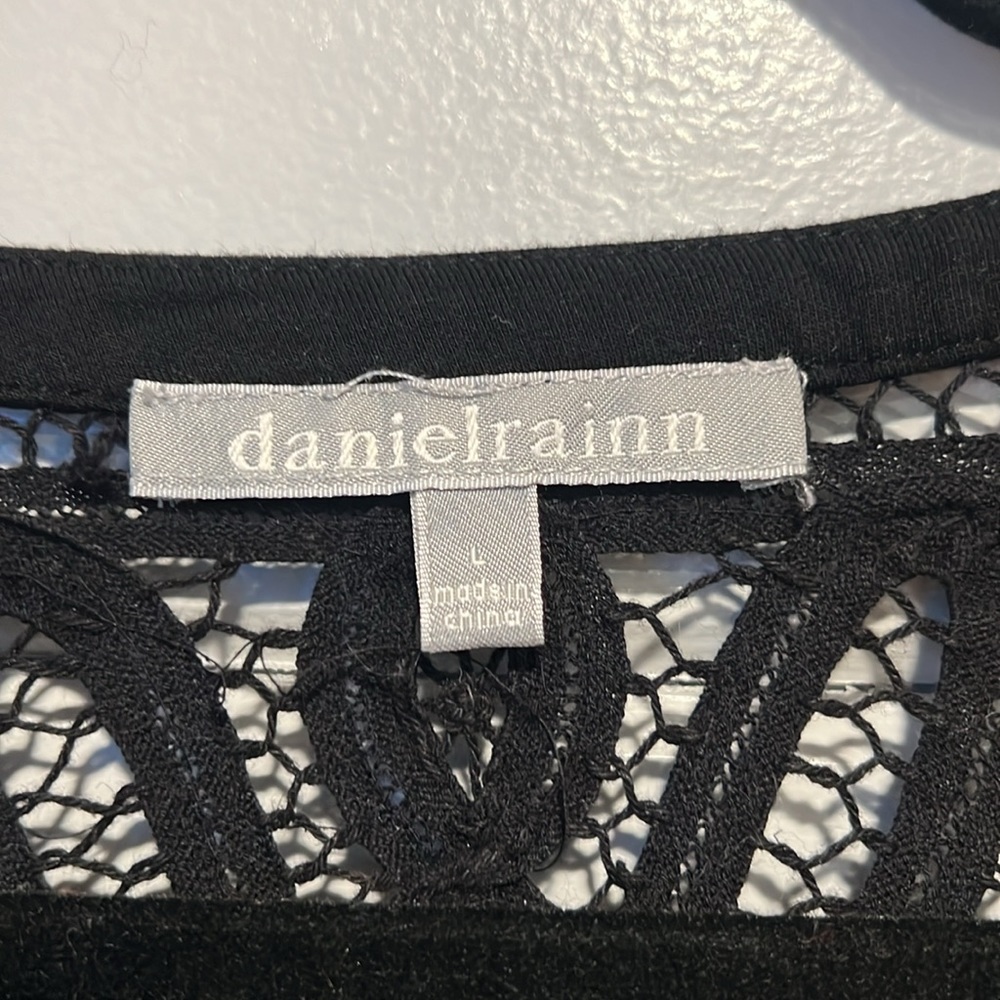 Top - danielrainn - Picture 3 of 13